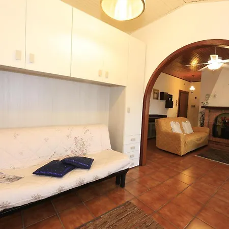 Sleeps 4 * Desenzano del Garda